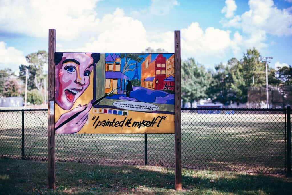 kolorowy plakat reklamowy